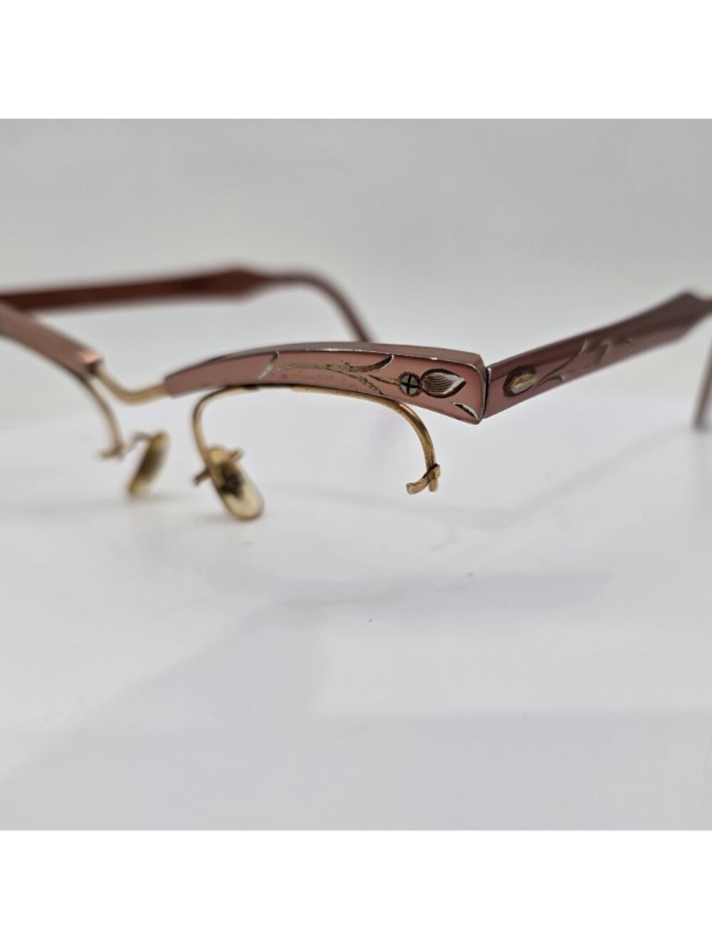 Bausch & Lomb Vintage Rimless Eyeglass Frames Rose Gold Brown Metal 5" Wide - Picture 2 of 12